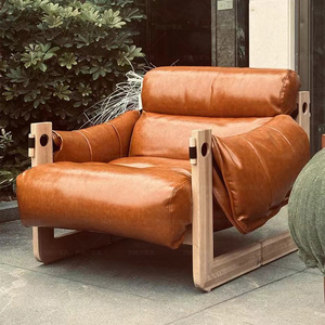 极简单人沙发椅中古风实木复古设计师款家用休闲卧室真皮泽西岛椅