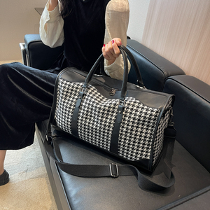 手提旅行包可上飞机装衣服收纳袋出门便携旅游行李包网红小健身包