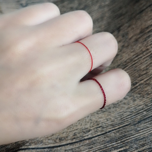 红绳戒指情侣对戒手工编织细指环红色送闺蜜可调节红线转运戒指女