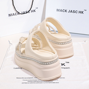 香港MACKJASCHK厚底松糕凉鞋女2024夏季新款外穿珍珠超高跟半拖鞋