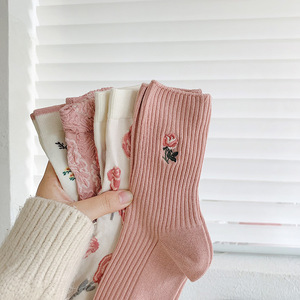 CrazySox袜子女中筒复古穿搭刺绣香粉玫瑰立体个性棉袜甜美堆堆袜