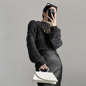 韩系慵懒风毛衣女秋冬季新款黑色圆领套头加厚短款长袖设计感上衣
