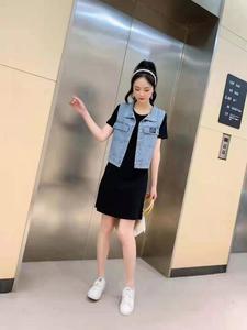 【豆豆家】女士2022年夏季新款韩版时尚牛仔马甲中长款T裙两件套
