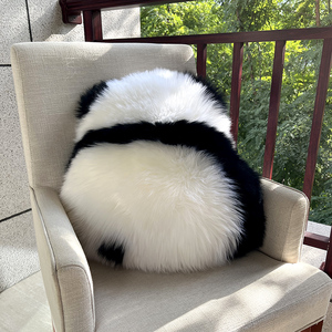 熊猫抱枕萌兰和花花真羊毛沙发靠垫儿童女生可爱生日礼物客厅装饰