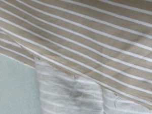8027纯棉印花复古拼布风格浅咖色竖条服装面料DIy书包桌布床单布
