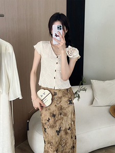 新中式轻国风套装裙女夏季盘扣小衫时尚复古蝴蝶印花半身裙两件套