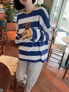 韩国女装代购春季大版宽松休闲风棒球狗狗做旧印花粗条纹套头卫衣