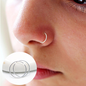 925银鼻环流行鼻圈鼻钉0.6mm穿孔耳骨环穿刺饰品基本款聚会饰品