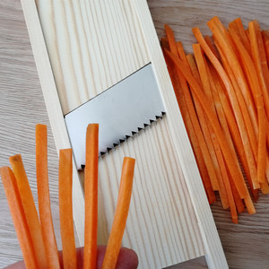 龙江切丝器土豆丝檫子擦丝神器插丝板家用擦菜器厨房擦萝卜丝工具