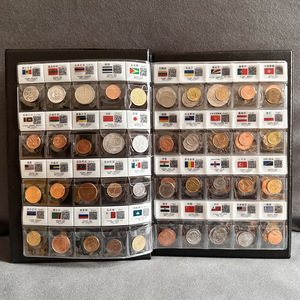 世界60国硬币纪念册外国硬币外国钱币收藏册各国硬币珍钞册保真