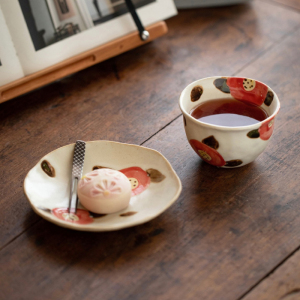 日本进口花朵咖啡杯日式茶碗套装下午茶杯家用美浓烧樱花陶瓷套杯
