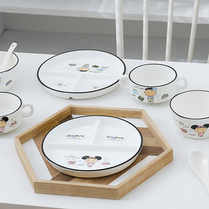 家用陶瓷碗卡通可爱碗盘餐具套装碗碟韩式方碗套碗创意儿童早餐盘