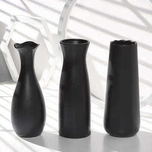 黑色创意陶瓷干花瓶简约北欧水养客厅家居摆件插花现代轻奢高级感