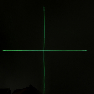 520nm135mw大功率绿光一字十字线状激光灯模组 打线仪标线激光器