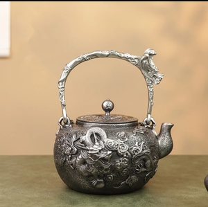 纯手工日本原装进口砂铁壶纯手工铸铁壶无涂层烧水煮茶壶