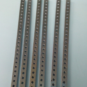 铝型材 工控插箱 供应CPCI标准机箱配件插箱 镀锌 M2.5螺母条