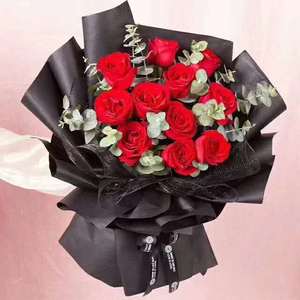 情人节11朵红玫瑰花束康乃馨礼盒送老婆生日礼物洛阳同城鲜花速递