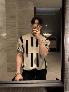 韩系潮牌几何拼色薄款冰丝针织短袖清凉舒适高级感圆领T恤男高街