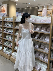 樱田川岛法式白月光花边重工刺绣白裙子甜美显瘦生日连衣裙有内衬