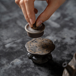 禅意粗陶盖置紫砂茶壶铁锈盖托日式茶具配件零配创意摆件日本茶道