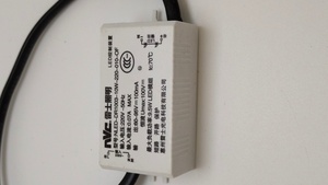 10w LED控制装置 60-95V 100mA NLED-DR1003-10w-220-010-OF