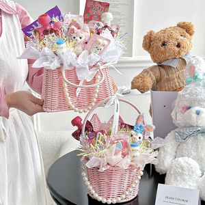 六一儿童节创意礼物兔子手提盒粉色零食糖果珍珠鲜花手提可爱花篮