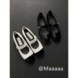 Maaaaa / 24ss新品 / 黑白熊猫拼色 / 漆皮平底玛丽珍女单鞋