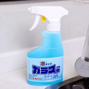 日本进口家用水垢清洁剂显示器镜子清洗剂擦玻璃泡沫喷雾剂弱碱性