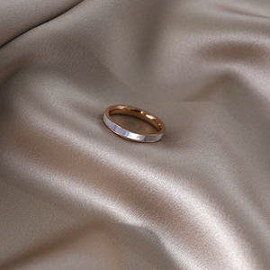 韩版素圈戒指冷淡风高级小众设计ins潮不掉色钛钢指环食指戒子女