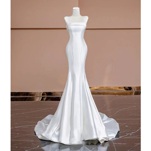 白色缎面抹胸婚纱新娘2024新款法式高级质感小个子鱼尾小拖尾主纱