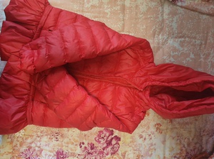 mecity米喜迪120码红色女童羽绒服，质量杠杠的，跟暇步