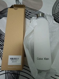 CK Calvin Klein运动户外水壶水杯水瓶