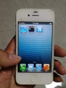 iPhone4S苹果4S系统版本6.1.3，港行16G，功能