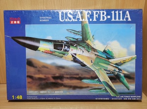 正德福1/48 美国FB-111A战略轰炸机模型