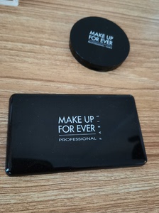 玫珂菲双色修容盘，make up forever浮生若梦双色