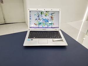 三星R429，i5M450处理器，4G内存，500G机械硬盘