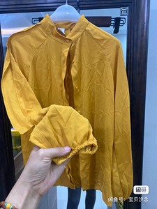 姜黄色雪纺，露胳膊，设计感衬衫