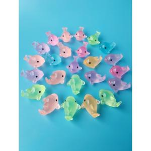 可爱夜光七彩小海豚鲸鱼摆件树脂迷你公仔小动物模型玩具装饰小鱼