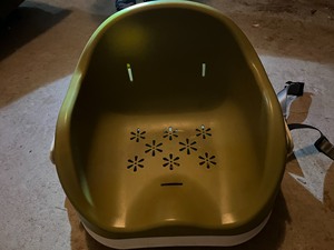 BP宝宝餐椅，️装到正常餐椅上，非常实用