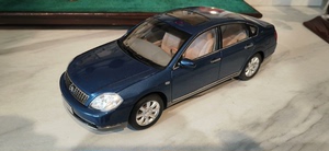 1：18 东风日产天籁第一代汽车模型，全新原包，无瑕疵，深蓝
