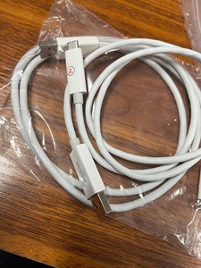 贝尔金数据线  1米USB-C传输数据线