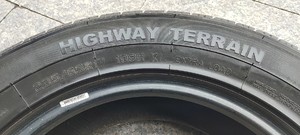 海德威轮胎一对 9成新 235/65r17  没有补丁 胎毛