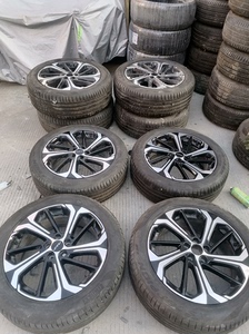 东风风神原厂实验车拆19寸钢圈轮胎，轮毂为戴卡配套厂家生产，