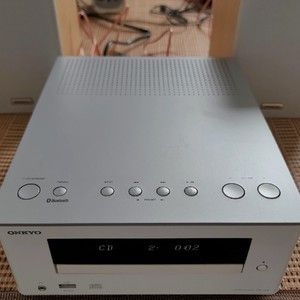 ONKYO安桥 CR-U1X 组合式CD播放器音响一套
