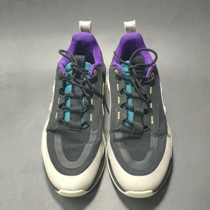 安踏男鞋43码春秋季运动鞋跑步鞋，专柜正品。成色中上等穿着无