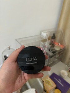 韩国luna LUNA粉饼定妆粉 好像用过二次吧