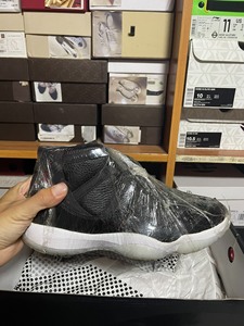 nike aj 11 耐克乔丹11代大魔王配色篮球鞋、上脚一