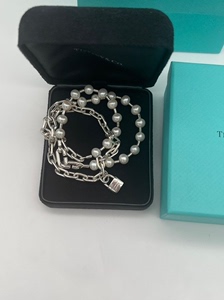 Tiffany蒂芙尼 Hardwear系列 珍珠锁扣手链，专