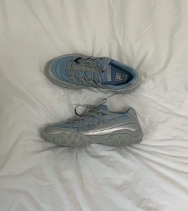 韩国直邮fila新款银蓝色绑带运动鞋限时巨折可提供官网下单截