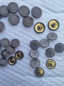 ykk纯铜四合面扣，尺寸18CM，15CM，3个款式，9.9
